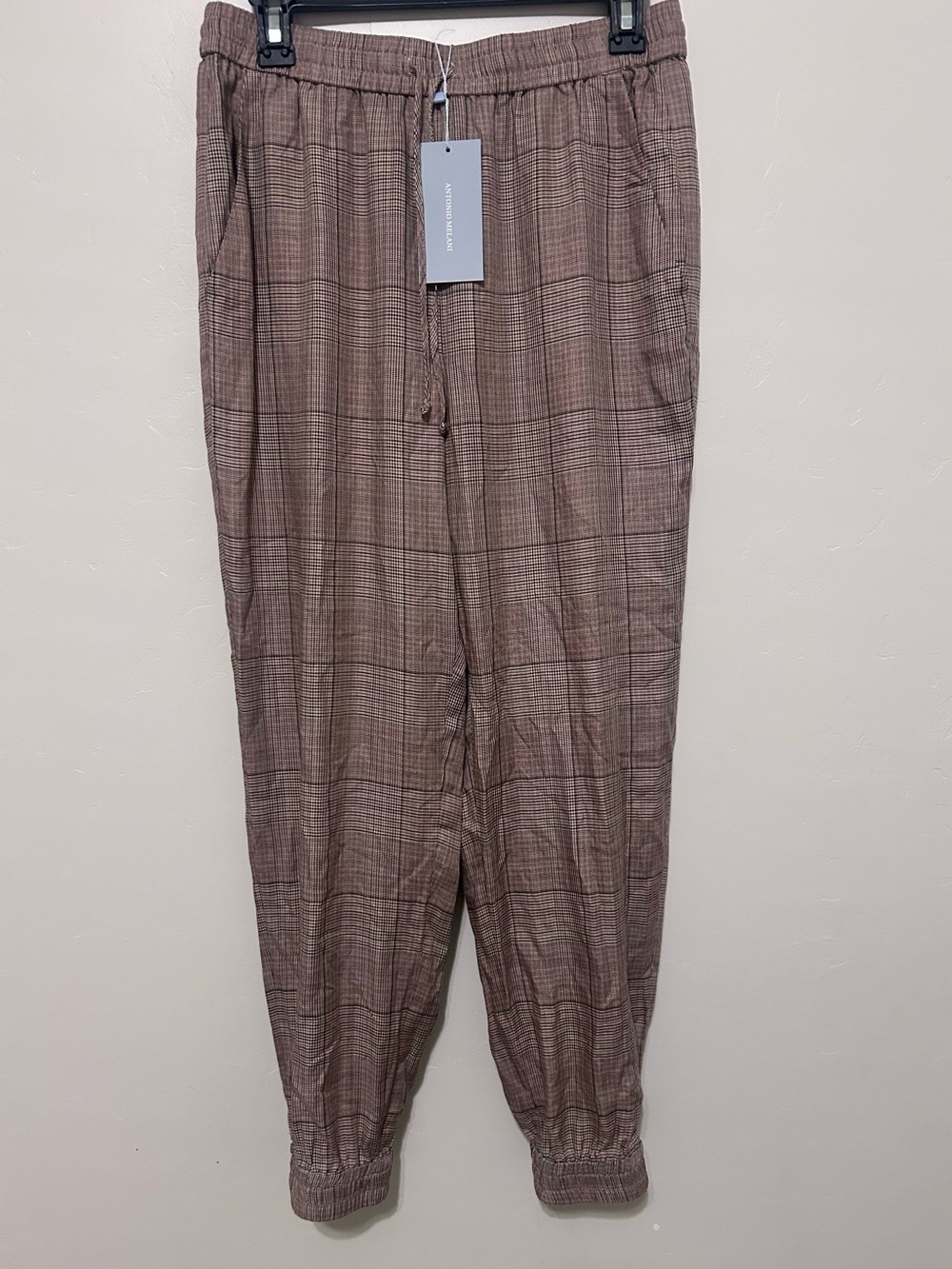 Antonio Melani brown plaid lightweight joggers size 6 NWT